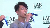 吴尊晒儿女近照，以NeiNei和Max名义低调捐善款