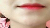 原来咬唇妆就是这么来的，直接抿一下，出来的效果超级美