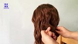 韩剧里很常见的编发，透着慵懒的美