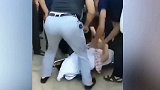 大巴司机驾驶时突发心脏病身亡 逝世前放慢车速救下一车人