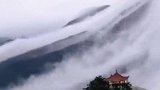 庐山瀑布云