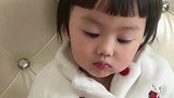 萌娃在唱歌呢，真的好可爱呀