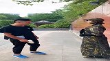 假如遇见女铜人，就用这一招，女铜人就立马就服软！