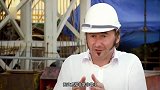 建筑中心修建内部中庭，成漏斗形向上张开，以分散楼体的承重！