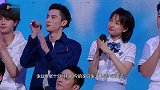 章子怡“乱问”谢娜：还爱刘烨吗娜姐5字回应，网友：爱的深沉