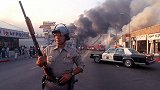 18年前洛杉矶抗议活动失控，上万美军4天平息，给全球上了一课
