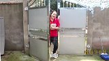 燕子和甜甜用彩纸叠千纸鹤，做出来的千纸鹤真好看，燕子真厉害