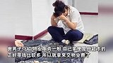 物业服务起诉业主交物业费，男子拿成堆硬币交：6400元，7个人数3小时