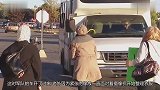 女子喜迎丈夫回家，不料丈夫全身截肢网友都是套路啊