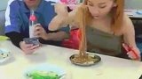 搞笑段子最牛吃面！