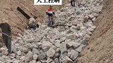 老板接的大工程，只要在三个月内完工