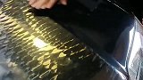 土豪车上面的龙鳞纹，是纯手工印出来的，要不是亲眼见到肯定不信