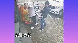 喝多了胡乱打人，叔叔教你做人