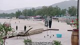爸妈离婚，儿子一招小伎俩让全家团聚，太聪明了！