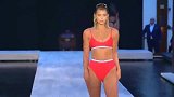 时装秀：模特泳装走秀，美妙身躯，看完了才知道有多美