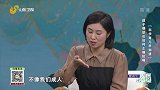 孩子喂奶后如何正确拍嗝