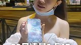 没错，张柏芝手里的螺蛳粉蛋糕是我做的！ 张柏芝张柏芝收到螺蛳粉生日蛋糕  美食创作人