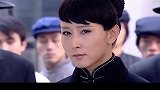 战争：老大刚死手下就造反，黑大嫂一刀劈死白眼狼，震撼全场
