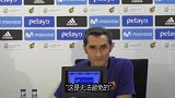 西甲-1718赛季-巴尔韦德迷之微笑谈转会市场:很荒唐 但必须得接受-专题