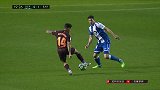 连拉带踢!库鸟推进遭遇战术犯规 拉科铁卫愤怒摔球