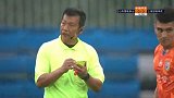 钱杰给拉拽放倒段刘愚 裁判果断出示黄牌警告