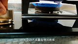 把香蕉放进苦瓜里,瞬间变成酒店特色菜,第一次见,涨见识了