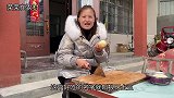 儿时卖5毛一碗的狼牙土豆，媳妇做了半盆子，尝一口还是那个味道