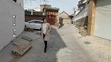黑探嘉浚嘉浚回家遇见小偷，灵机一动，把小偷整惨了