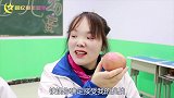 俩学生比赛做无硼砂泥,没想一个用苹果一个用香蕉,结果谁赢了