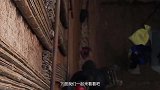 江苏发现明朝女尸，百年不腐手上握有宝石，专家认为是美女