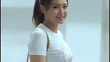 地下车库偶遇，女神级的女生，该怎么才能跟她搭讪！