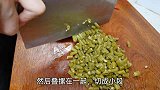 又到吃豆角的季节，教你好吃做法，出锅比肉还香，缺点就是太下饭