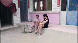 农村姑姑回家看奶奶，看侄媳妇拿啥招待