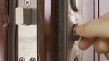 广西南宁：没有撬门痕迹，是谁偷走了准新娘5万元金饰？