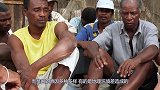 “穷得只剩下钱”的国家，人人亿万富翁，路边掉一亿没人捡