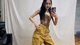 迪丽热巴 模仿人类高质量女性 ，有内味了～