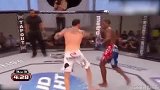 看得热血沸腾！MMA超暴力回旋踢合集 完美脚法+无解力道