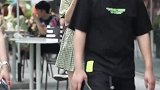 爱情最重要的感觉就是舒服，即使默默不语，也是一种默契