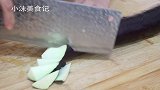 茄子吃了很多年，就服这1种做法，3分钟就出锅
