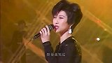 叶倩文巅峰时期不顾舆论爱上师傅林子祥，为他放弃生育养育继子