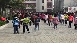 熊孩子已经走火入魔，每个班都有，我一眼就瞄上了他！