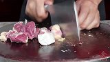 教你鸭肉怎样焖才好吃，出锅香气四溢无腥味，比饭店的还好吃