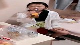 现在我长大了，什么都会了，可我爸妈已经离开好久了！