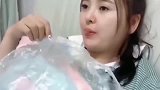 当年结婚的时候，媳妇家一分彩礼也没要，如今看来便宜没好货！