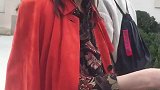 张钧甯也太美了吧，碎花裙子配大衣，气质与美貌并存的女神！