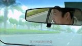 狗急跳墙的周展名，用蛋糕刀挟持了钱霏霏