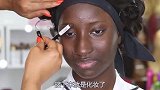 国外美女给黑人妹子化妆，一顿猛如虎操作，秒变行走的女神！