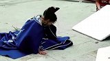 赵丽颖  李沁  杨紫  刘亦菲 女明星拍摄现场哭戏，你觉得谁更能打动你呢？
