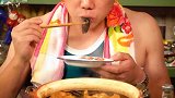 吃啥不重要，主要是想感受孤独