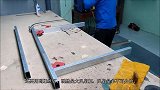男子用小风扇加独木舟打造一个快艇，真是厉害了